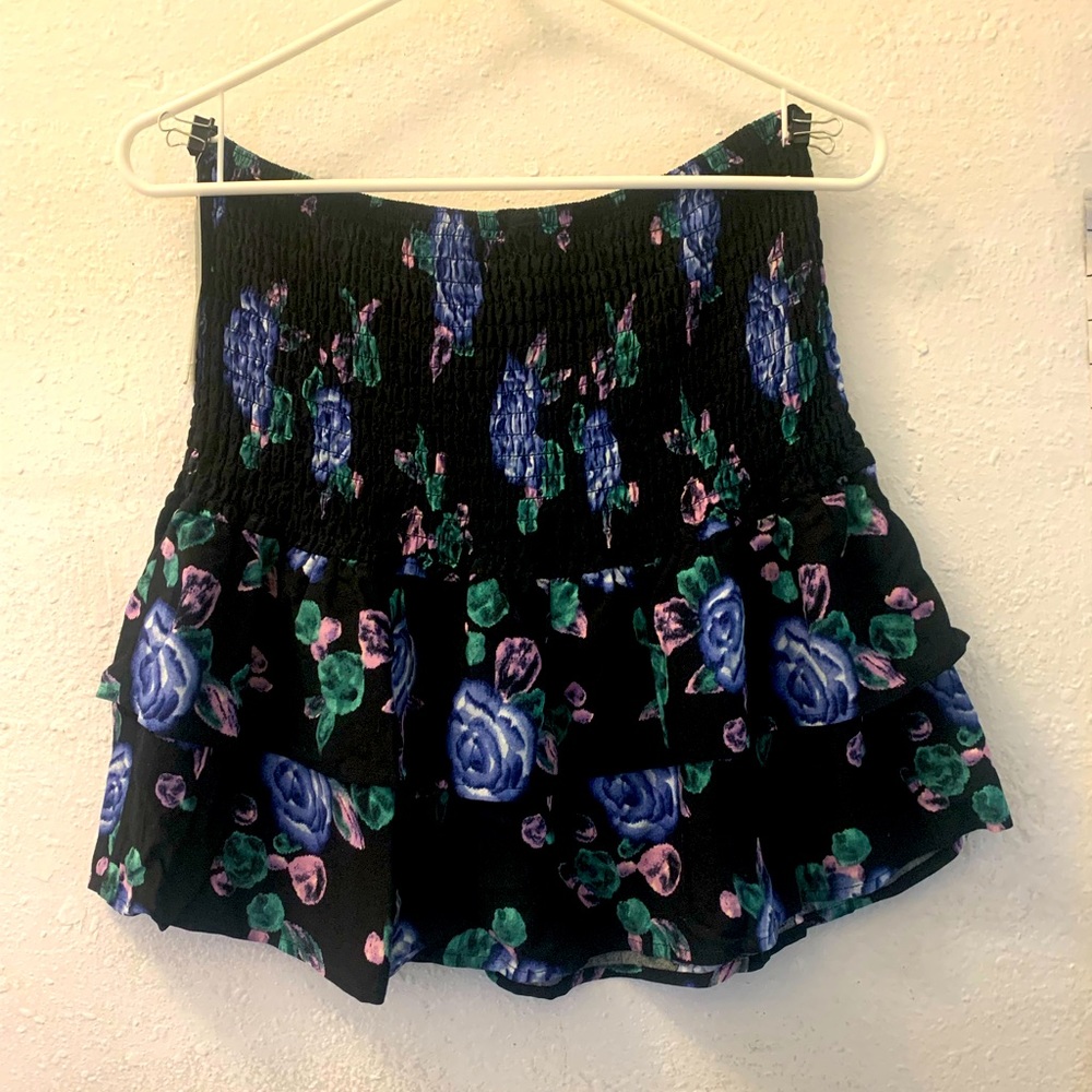 Black Floral Crop top size medium